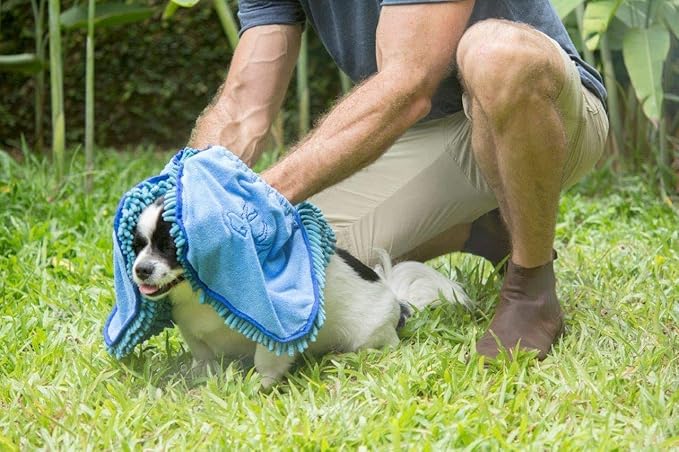 Tuff Pupper Quick Dry Towel for Dogs | Ultra Absorbent Microfiber Shammy | Extra Large 35x15 Size for All Breeds | Comfortable Hand Pockets | Indoor Outdoor Use | Durable Material | Machine Washable