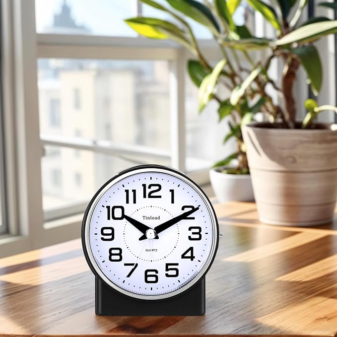 4.3" No Ticking Analog Alarm Clock,Silent Readable for Seniors,Easy to Set,Gradual Rise Alarm,Big Numbers,On/Off Switch on Side,Gentle Wake,Snooze,Lighted on Demand,Battery Operated,Black